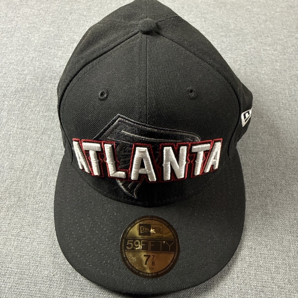 ATLANTA FALCONS NEW ERA 59Fifty FITTED HAT BLACK 7 7/8‎